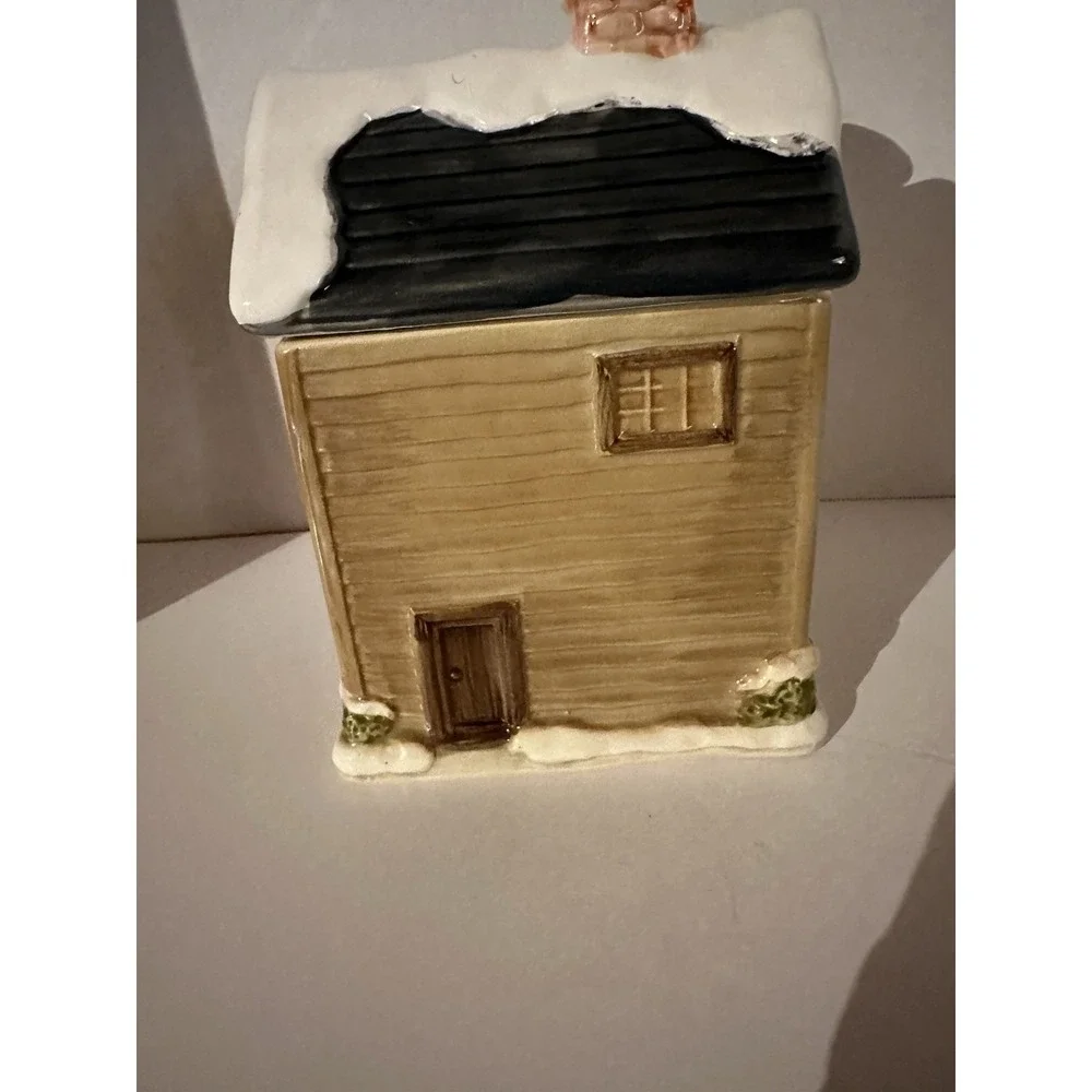 Otagiri Japan Cookie Biscuit Jar Canister Hand Painted Ceramic House Snow Xmas